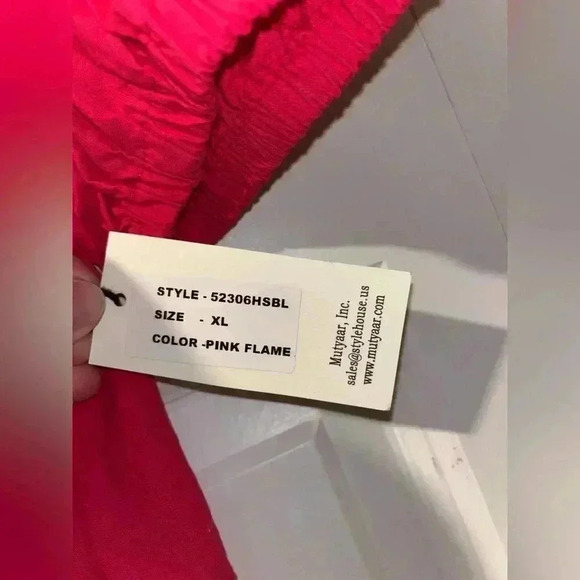 Romantic Puff Sleeve Crop Top with Sweetheart Neckline in Pink Flame XL‎ A30 - Picture 2 of 6